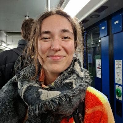 Master student looking for a friendly flatshare Main Photo