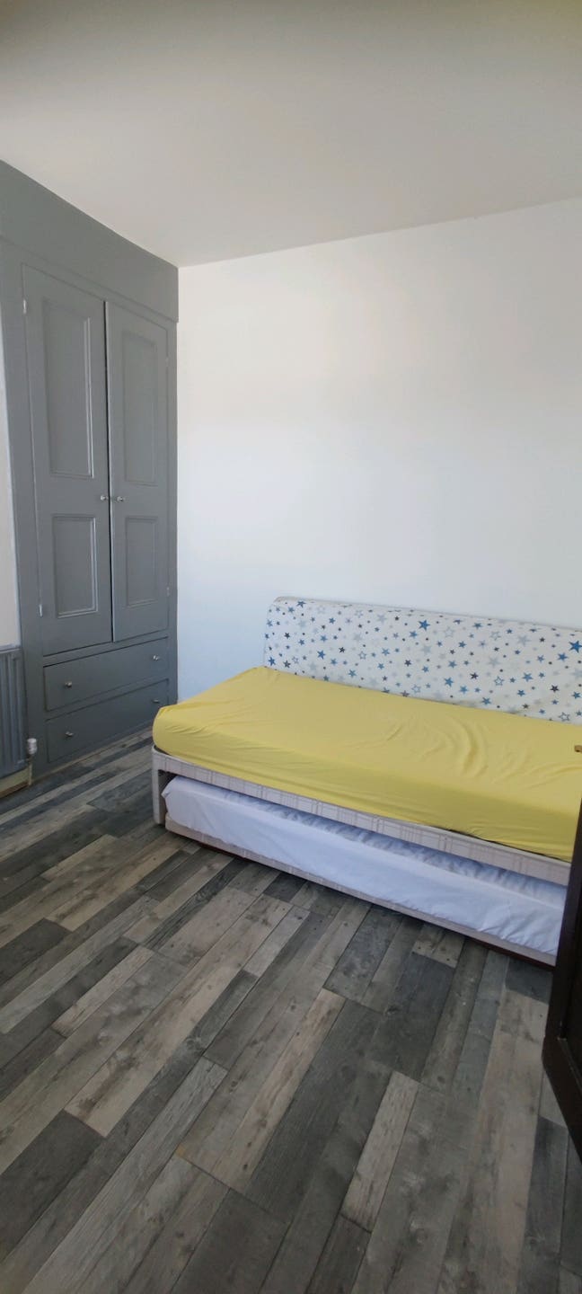  double room five minutes walking  to station Main Photo