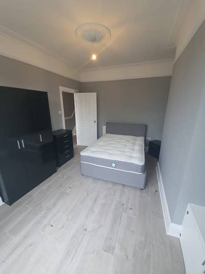 Double room in Shared house in Orrell Park Main Photo