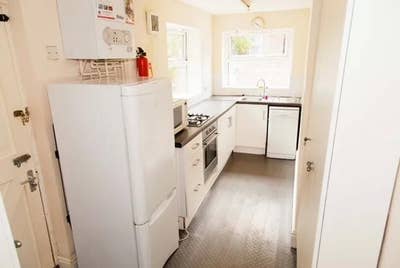 Room in 5-bed Withington student house Main Photo