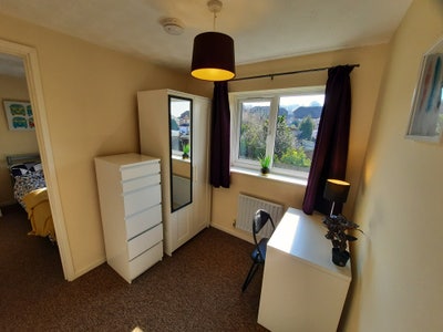 Quality accommodation in quiet residential area Main Photo