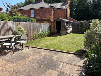 Double room in Guildford central Main Photo