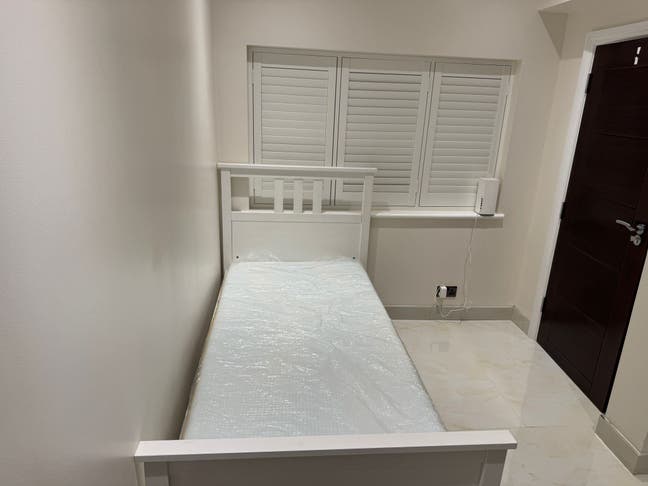  🏡Single  En-Suite  Room  Available  in  Romford  RM5  Main Photo