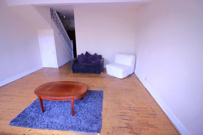 2 bedroom flat available  Main Photo