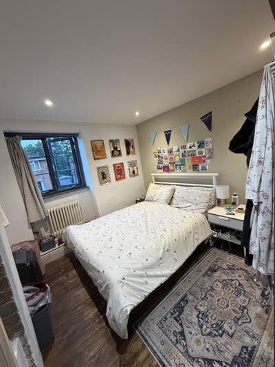 Double bedroom available near Marsh Park Main Photo