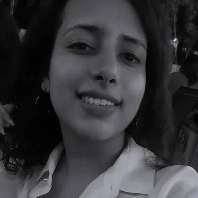 I am a female student aged 27. I am looking f... Main Photo