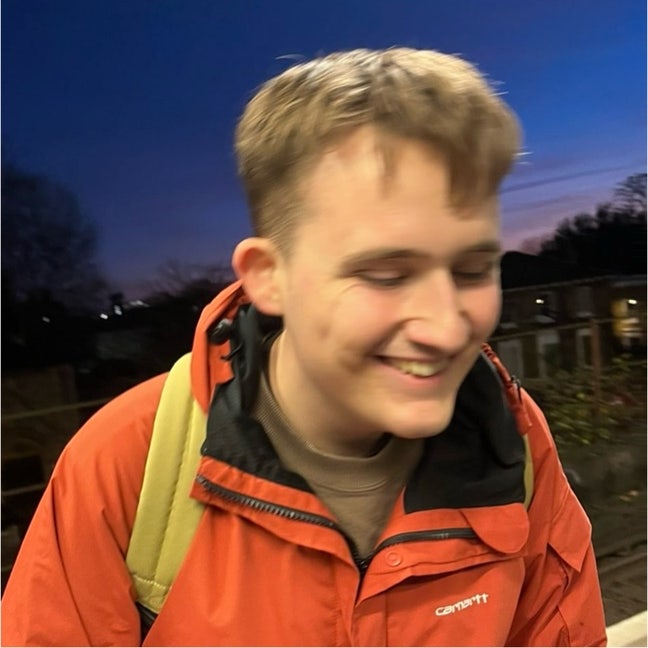 Male Professional (22) seeking room in London Main Photo
