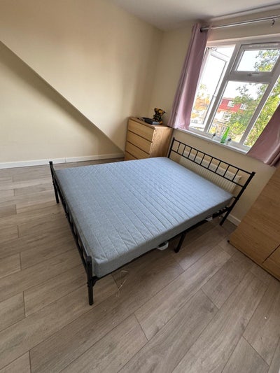 Wembley - 8 Very Cheap Rooms - New House Main Photo