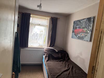 Single room HP5- Bills included  Main Photo