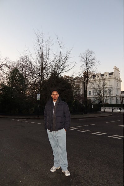 Looking for a room or flat mate  Main Photo