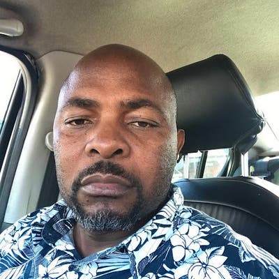 50 year old Male seeks a single or double room Main Photo