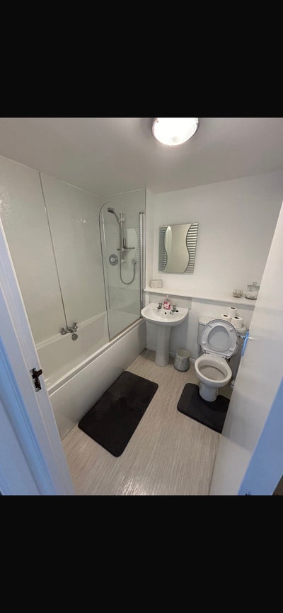 2 bed flat for rent Main Photo