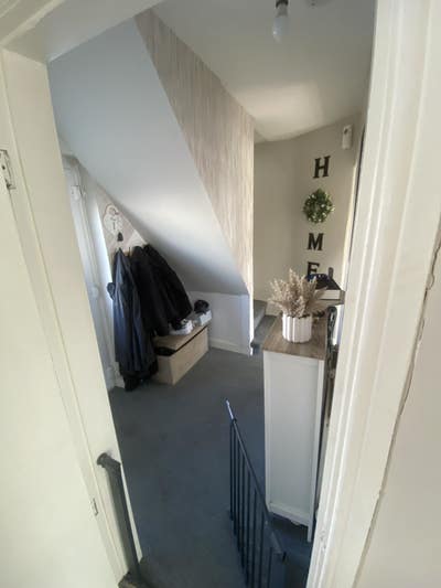 Furnished room Main Photo