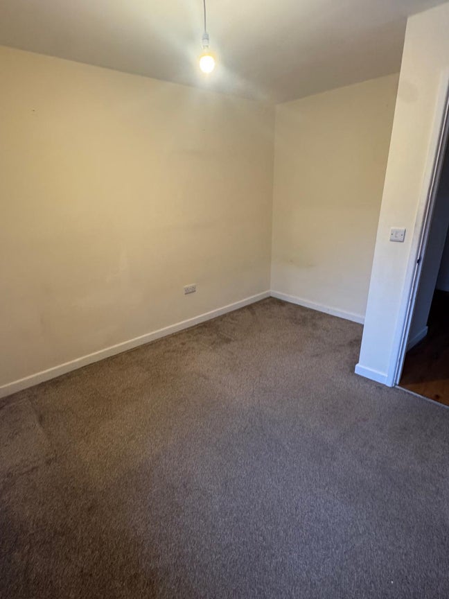 En-Suite Room – Bills Included Main Photo