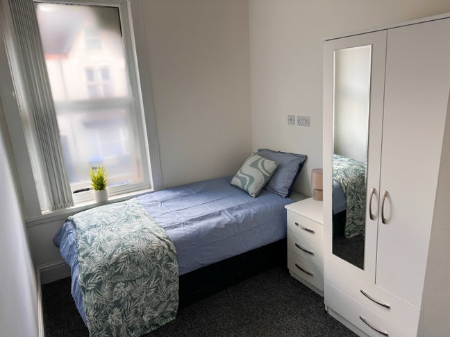 Room in a Shared House, South Road, B23 Main Photo