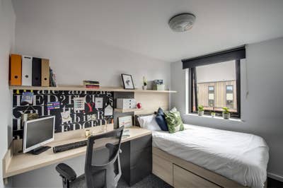 West Village Classic en-suite Main Photo