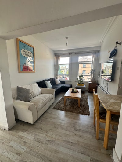 Double room in Tooting available July Main Photo