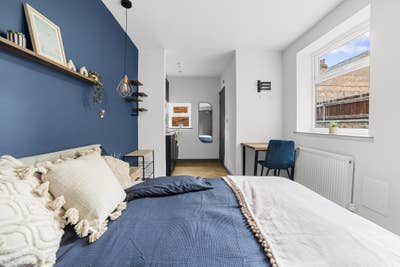 Studios in Bourne Street 🤩 Main Photo