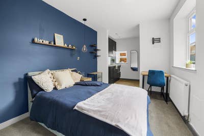 Studios in Bourne Street 🤩 Main Photo
