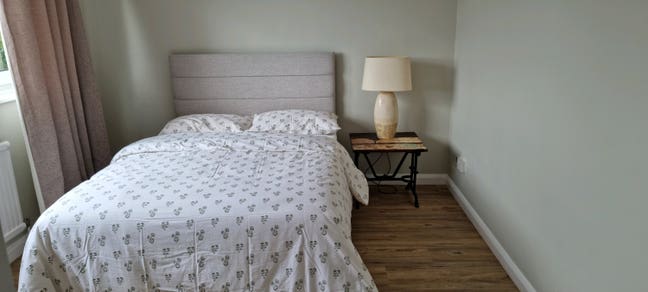 Double Room in Bedgrove Main Photo