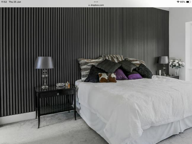 Large en-suite bedroom Main Photo