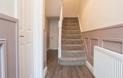 Luxury Large Double Rooms with En-suite Bathroom Main Photo