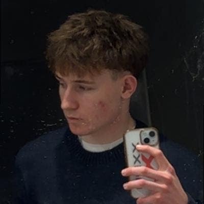 Looking for a flat share in Bristol Main Photo