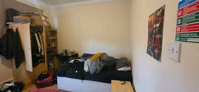 Room in city centre Main Photo