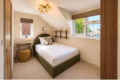 Cambridge's Most Exceptional Co-Home 🤎 CB4 Main Photo