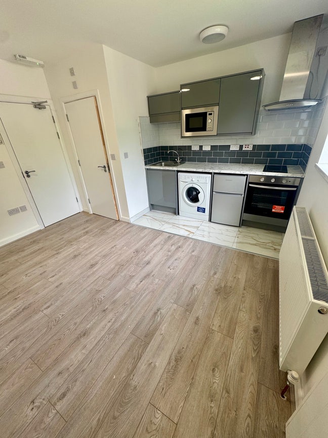 Studio flats available Edgbaston Birmingham  Main Photo