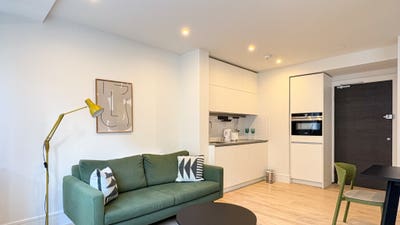 One Month Rent Free Offer- Book a Viewing  Main Photo
