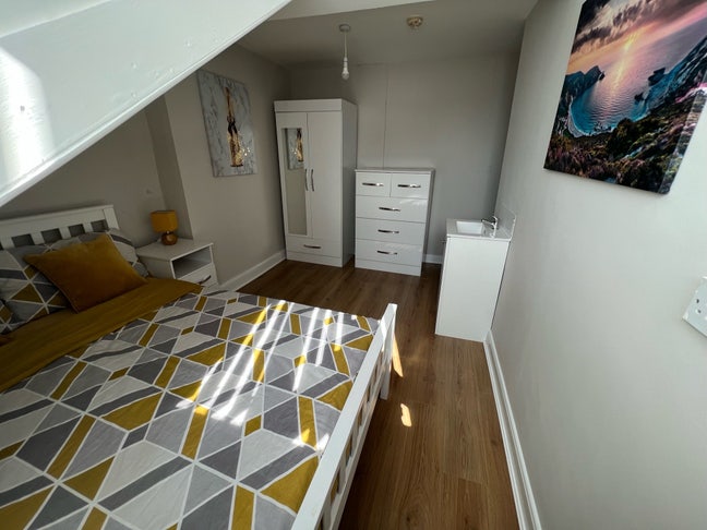2x Premium Rooms in South Belfast: Camden Street Main Photo