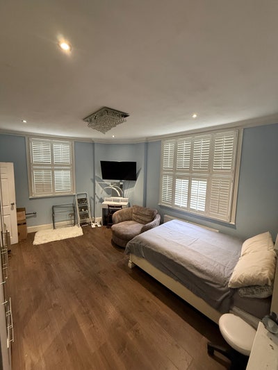 Huge Room to Rent - Main Brixton All Bills inc Main Photo