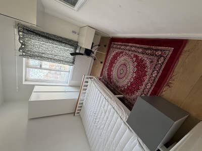 Double bedroom for rent Main Photo
