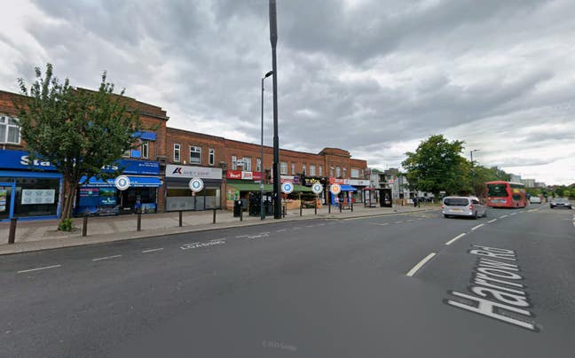 DSS - Studio Flat Available in Wembley Brent HA9 Main Photo