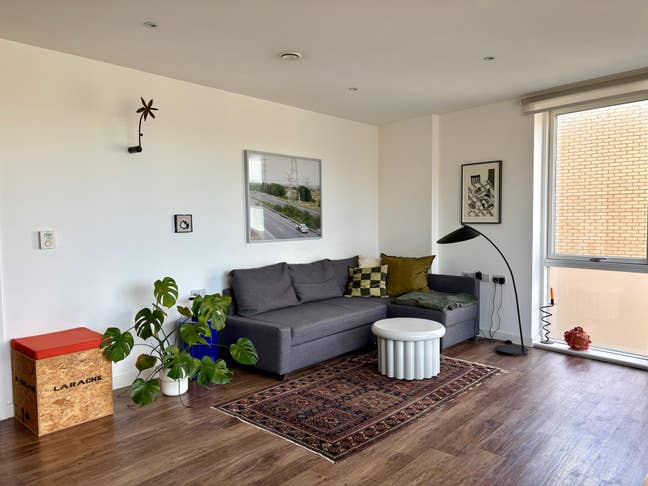 Double Room in New Cross (SE14) - August  full mon Main Photo