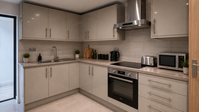 Nice double  room in Forest Gate / Stratford area  Main Photo