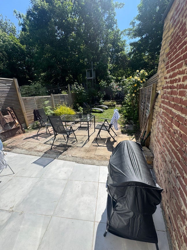 Double Room in Putney  Main Photo
