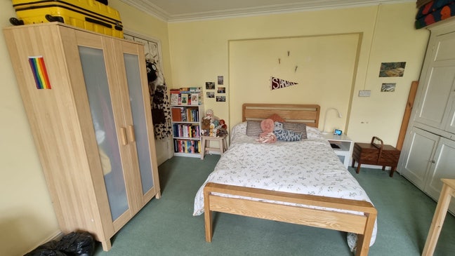 Room in Redland Main Photo