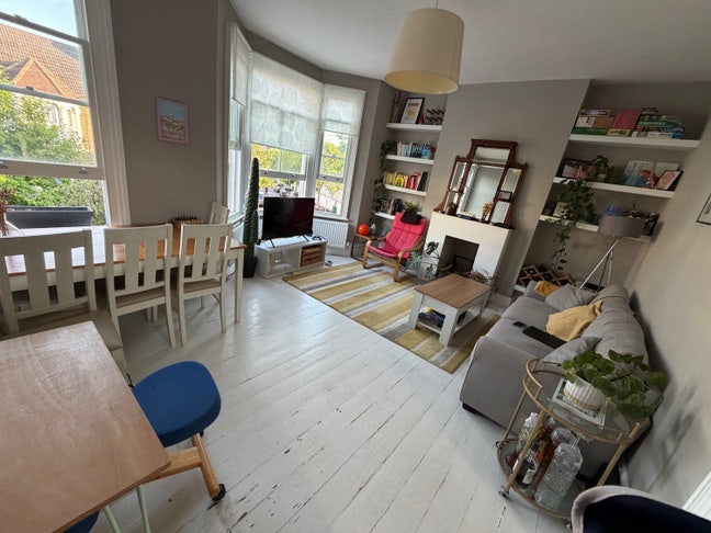 Double Room in Kensal Green from 1st September Main Photo
