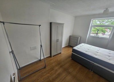 PIP, ESA, Uc, Carers Benefits Housing - No Fees Main Photo