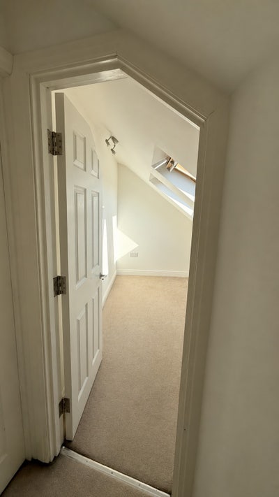 Spacious Box room  Main Photo