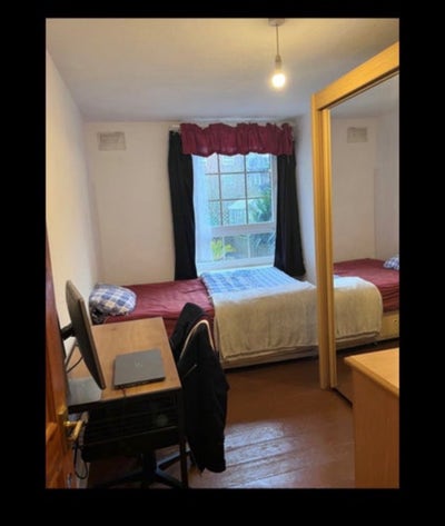 Double Bedroom with Shared Lounge - Bills included Main Photo