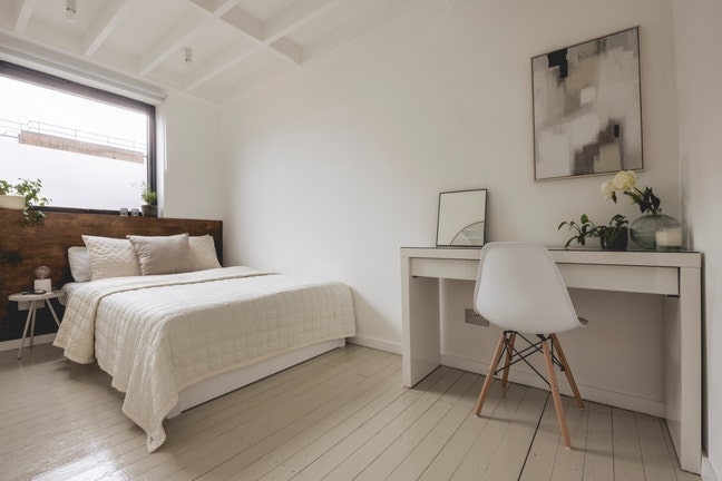 Brand new 1970 Lofty house - The Largest Room Main Photo