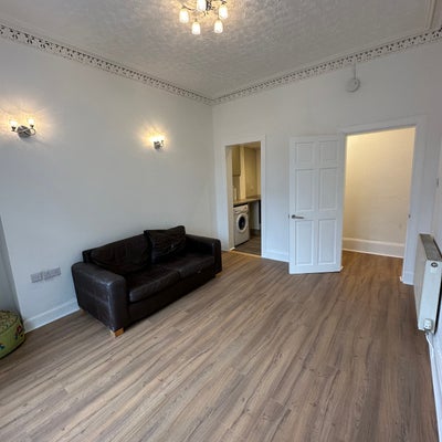 Refurbished 2 Bed flat in the heart of Leith Main Photo