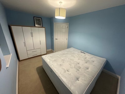 One double bedroom  Main Photo