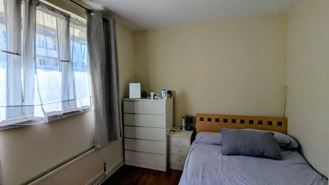 Bright & Quiet Double Room in Hammersmith – 3 Mins Main Photo