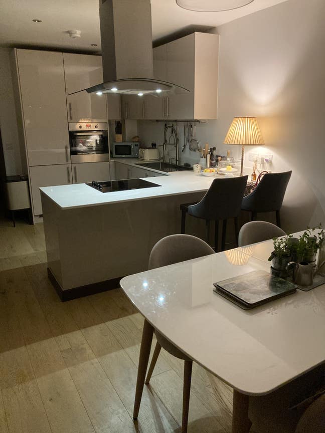 Immaculate new build, double en-suite,  Main Photo