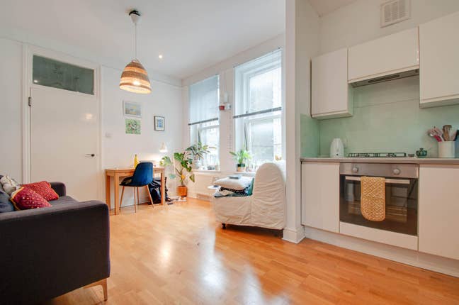 A stunning 3 bedroom flat in Tufnell Park N19 Main Photo