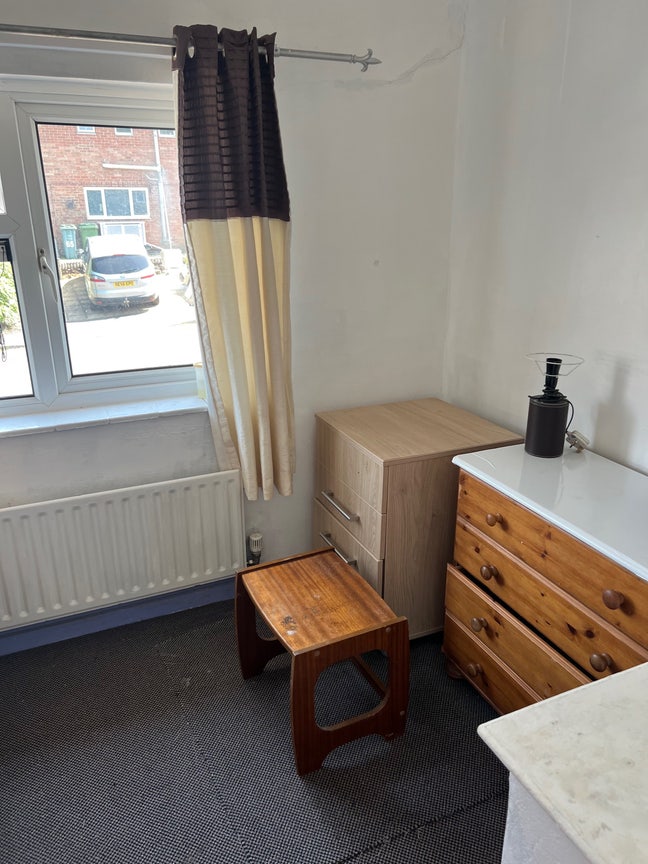 Single room Main Photo